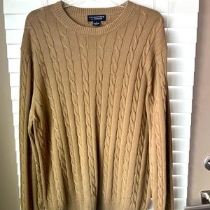 Men’s Roundtree & Yorke Large Sweater 100% Cotton